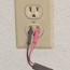 how to test an outlet for ground