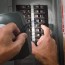 diy steps to replace a circuit breaker