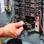 how to replace a circuit breaker